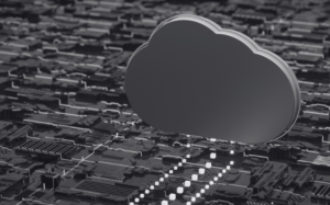 ¿Cómo preparar tu plataforma híbrida para 2026: checklist de migración a la nube y optimización?